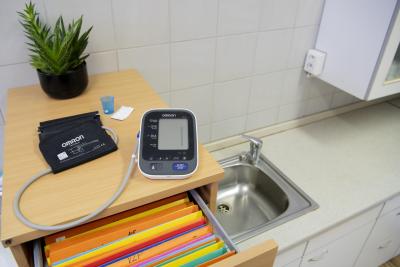 Tonometr